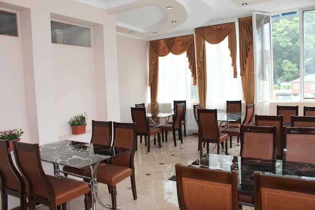 Imperator 1 Hotel 쿠타이시 외부 사진